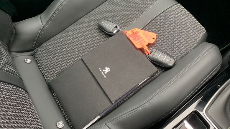 Peugeot 208 1.2 PureTech 100 GT 5dr Petrol Hatchback